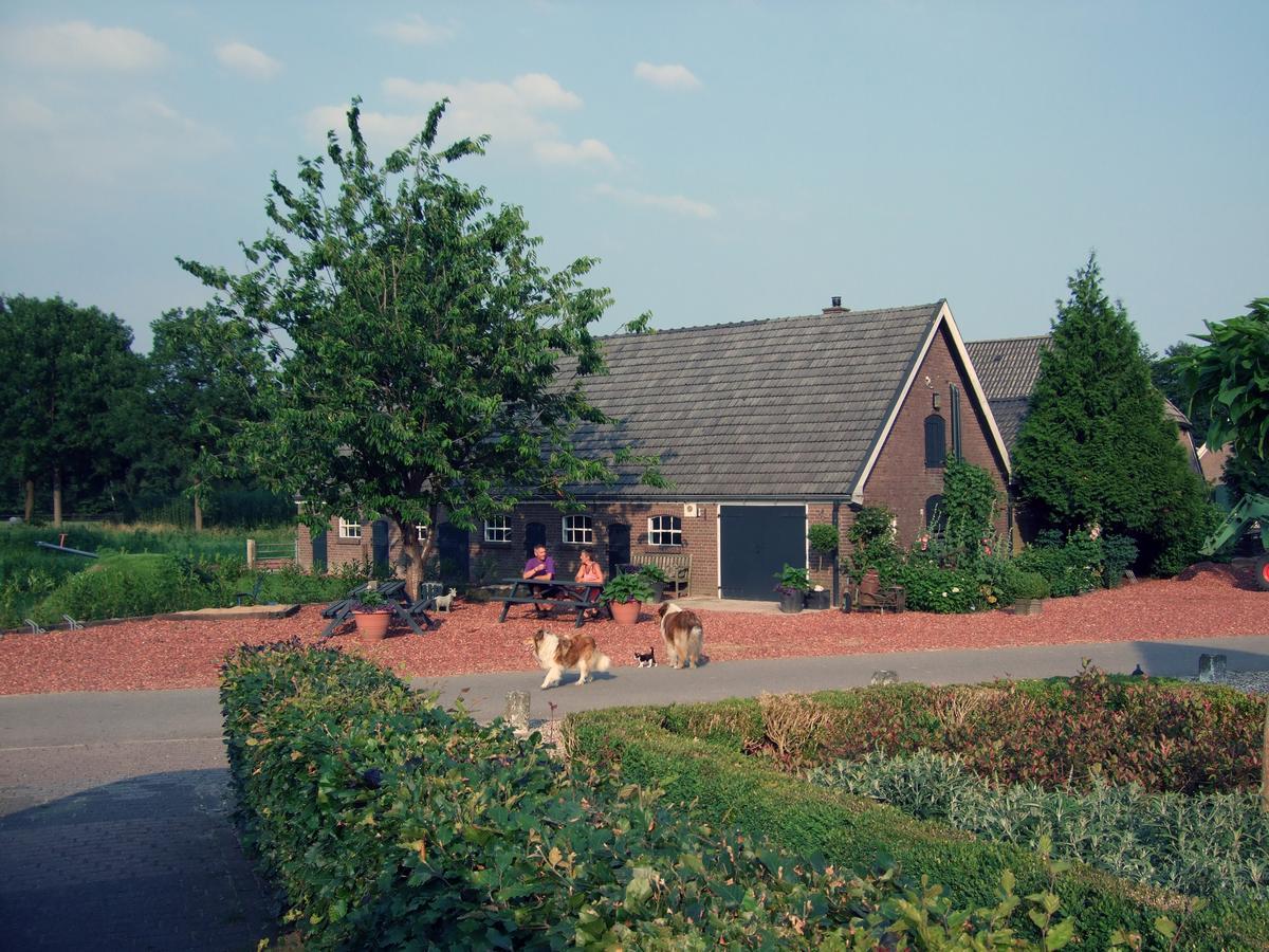 De Priesnitzhoeve Laag-Soeren ภายนอก รูปภาพ